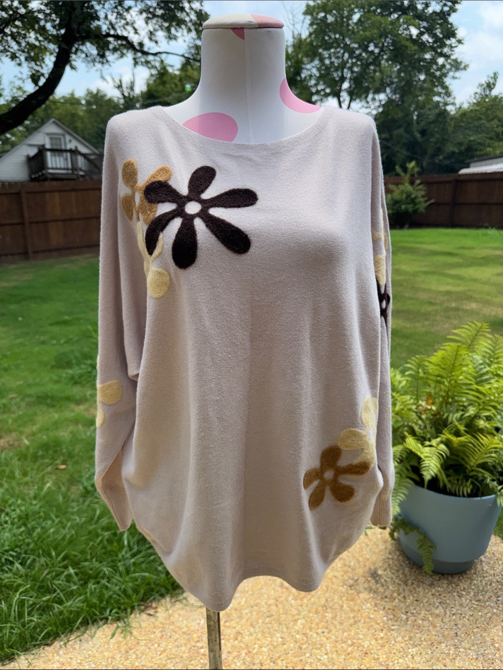 Floral Accent Crew Neck Sweater - Pink, Black, Yellow